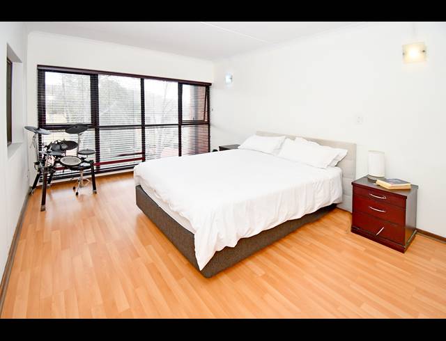2 BEDROOM APARTMENT TO LET IN ATHOLL